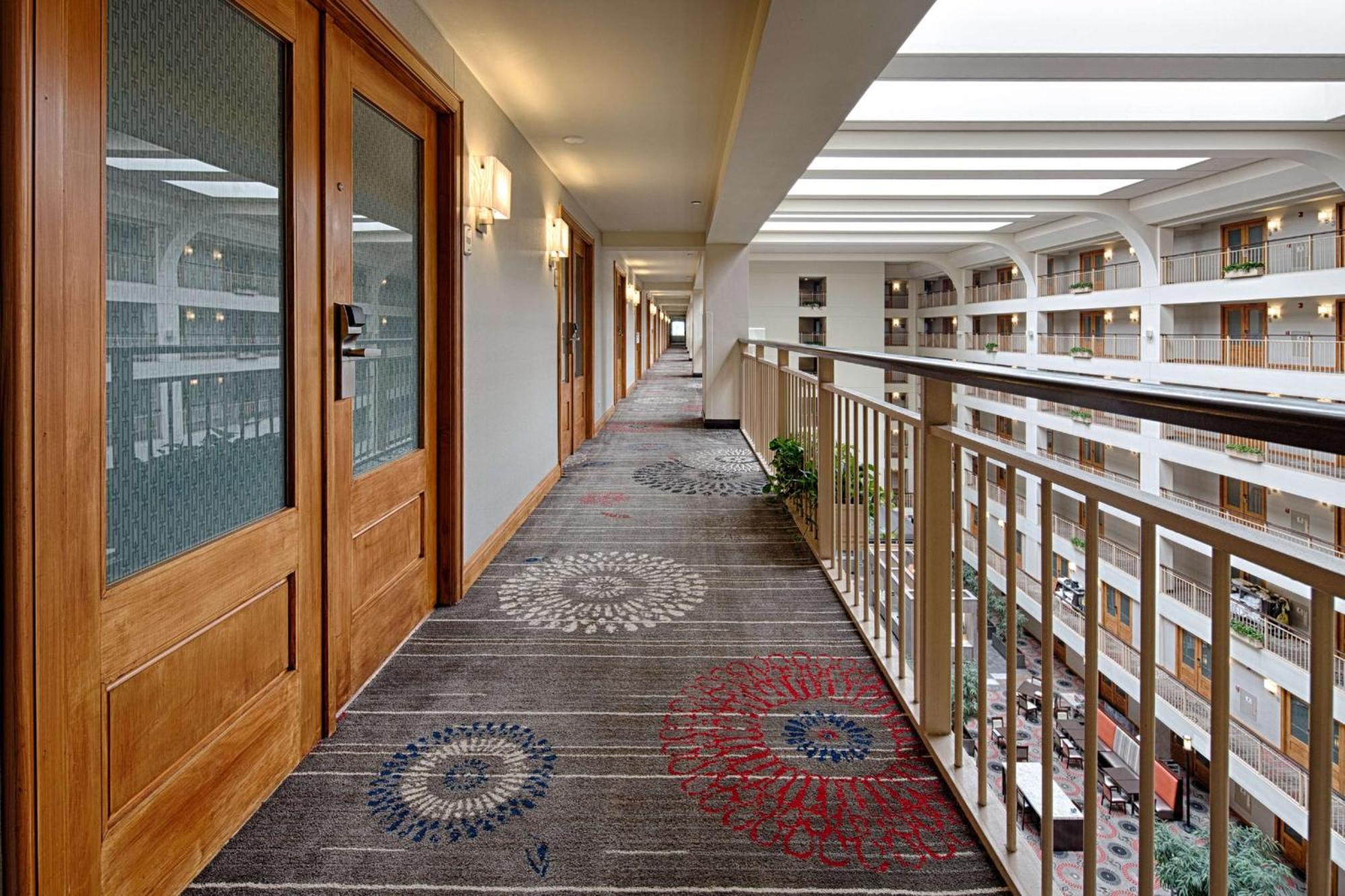 Embassy Suites By Hilton Chicago O'Hare Rosemont Buitenkant foto