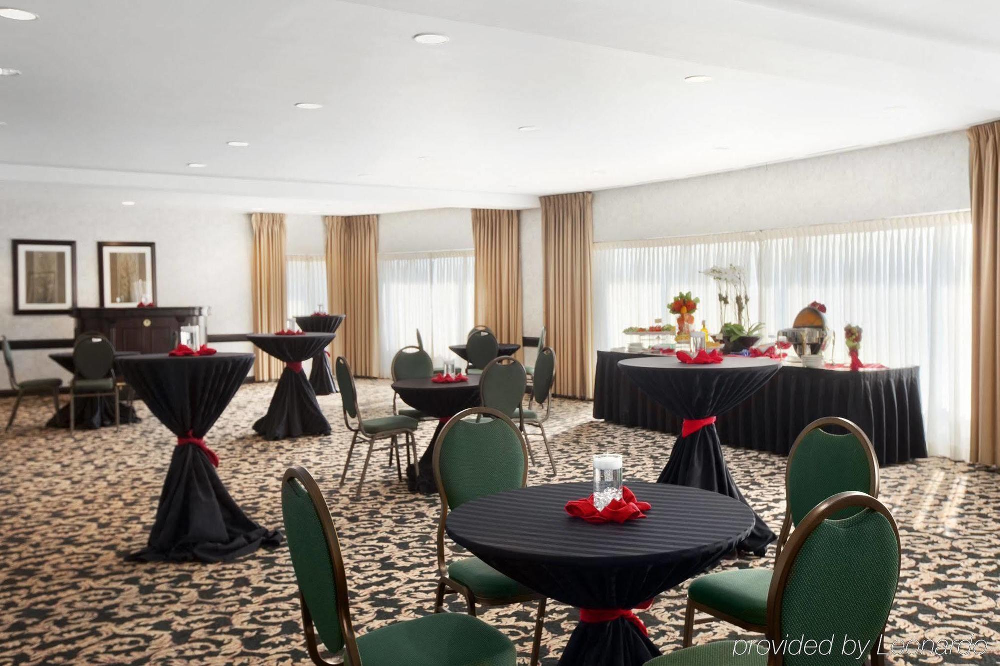 Embassy Suites By Hilton Chicago O'Hare Rosemont Buitenkant foto